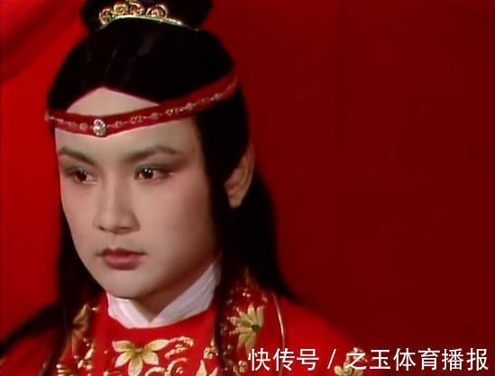 薛宝钗!贾家被抄后,薛姨妈如何对待女婿贾宝玉?曹雪芹第一回就写了