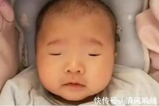 医生|90后新手宝妈闹“笑话”,以为生出没眼娃,医生检查后却笑出声