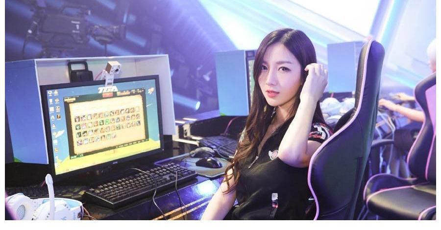 斩月|6本热血、激情的网游类小说,和《全职高手》的人气差不多