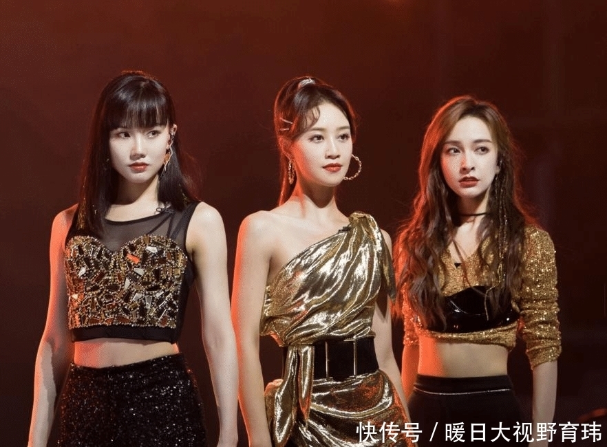 《浪姐2》收官在即,那英表演瑜伽,告别尬舞,黄子韬舞台助力