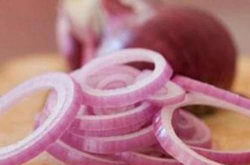 糖尿病患者注意,平时放开肚子吃4物,血糖或能慢慢降低