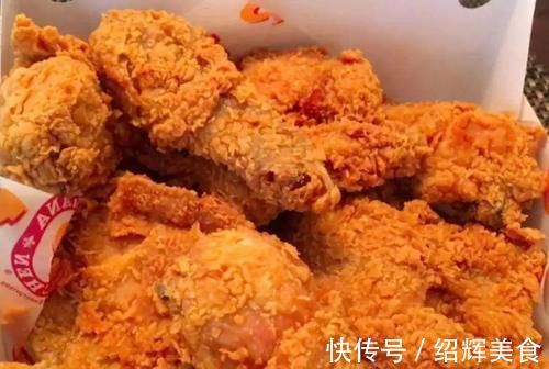 血糖|血糖升高时,这2种食物尽量少吃,坚持这2招或能慢慢降血糖
