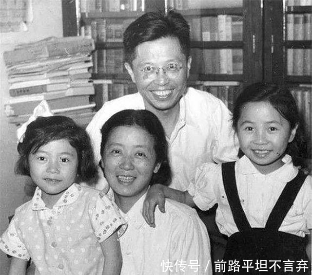 雷雨|丈夫爱上女学生,她苦守10年换来一纸离婚书,24年后拒绝原配复婚!