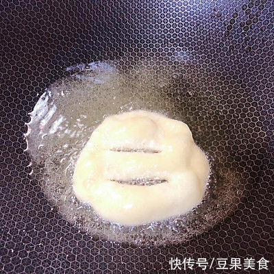 复赛|#圣迪乐鲜蛋杯复赛#炸油饼秘?