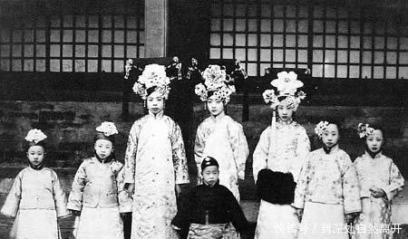 回忆|最后一位太监回忆,伺候主子时鞋里要放苍耳,为什么!