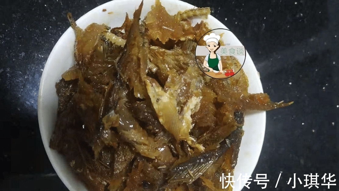 炒青菜|这青菜, 钙含量是莴笋的2倍, 配它一起炒, 清香脆嫩, 儿子吃撑了
