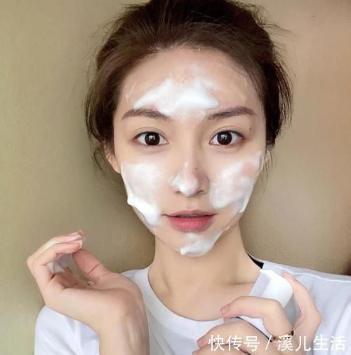 防晒 想让皮肤底子变好,建议做好3个护肤方法,很基础但容易被忽略