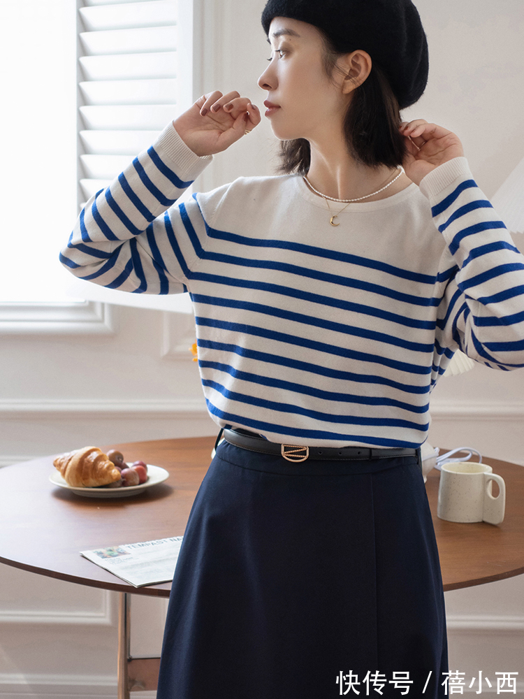 秋季|秋季穿“针织衫”最知性优雅,学会这4种搭配就OK,气质到骨子里