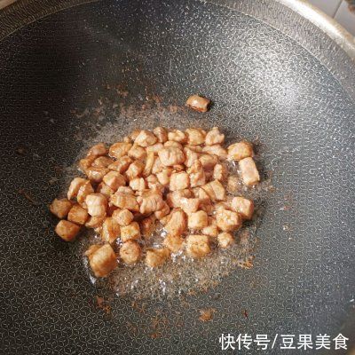 零失败炒三丁，大厨原来这么好当