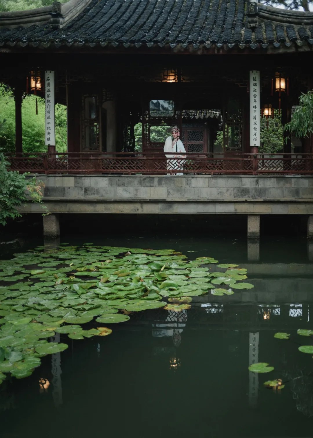 江南|一声丝竹起，何处不江南