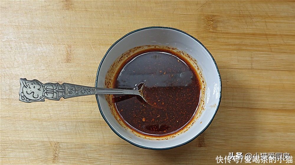 鸡精|教你五花肉新做法，制作方法也简单，成菜香而不腻，不错的下酒菜