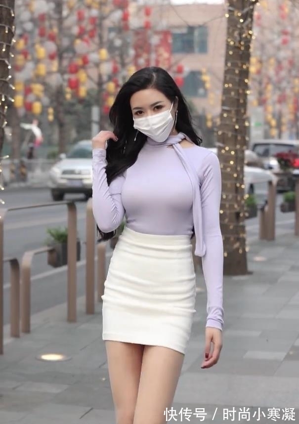 包臀裙|白色短裙搭上白高跟鞋,穿搭清新干净