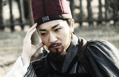 真凶$水浒传里害死王伦的真凶,并非吴用、林冲,而是城府极深的此人!