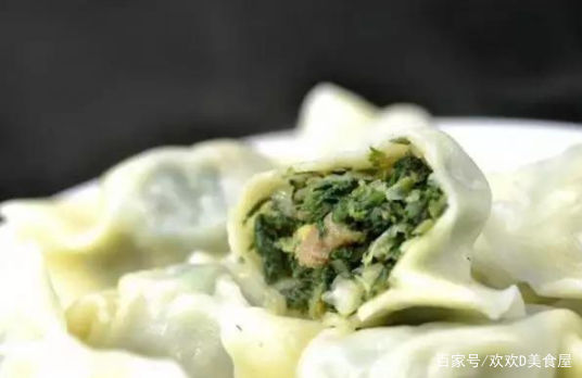 饺子馅|很多人把它当垃圾，我却拿它来做饺子，出锅后老公连吃40个不过瘾