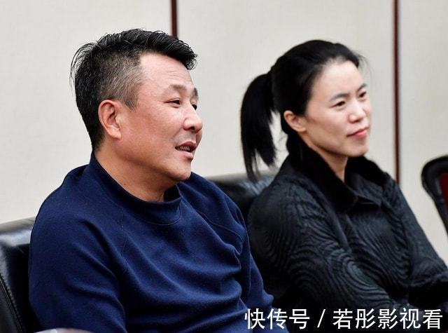 郭斌|王楠从澡堂出来,郭斌对刘国梁说:这是王楠吗?咋跟电视里不一样
