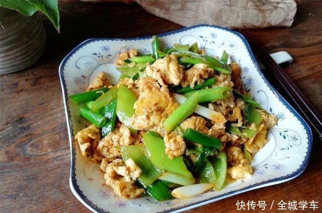 立春吃春饼,不用叫外卖,教你不用和面做春饼,10道春饼卷菜!