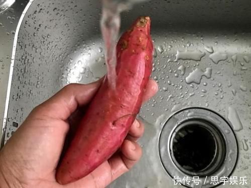 烤红薯|将一堆红薯扔进电饭煲,不加一滴水,不用烤箱,出锅比烤的还好吃