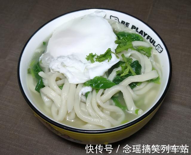 口感|家常手擀面好吃有窍门，多加一把豆面，面香浓郁，口感劲道又爽滑