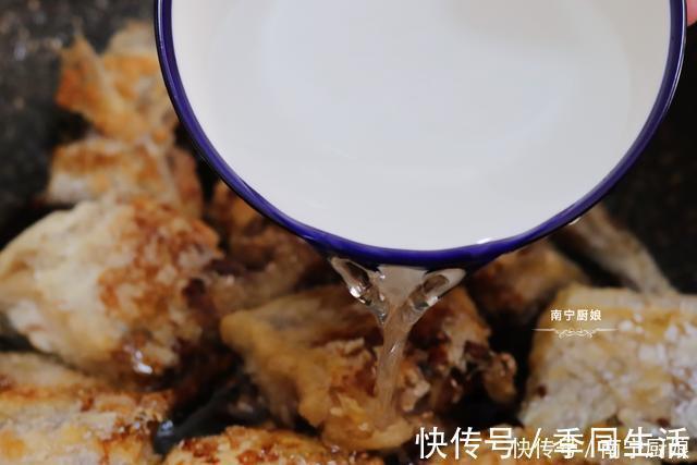 腥味|煎带鱼时,下锅前多做这一步很重要,煎出来不破皮,入味还没腥味