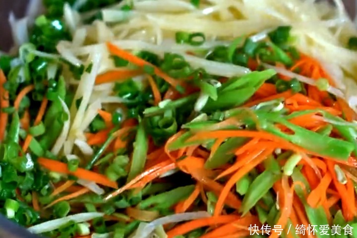 外酥|土豆别再炒着吃了,教你新做法,外酥里嫩,营养丰富,家人的最爱