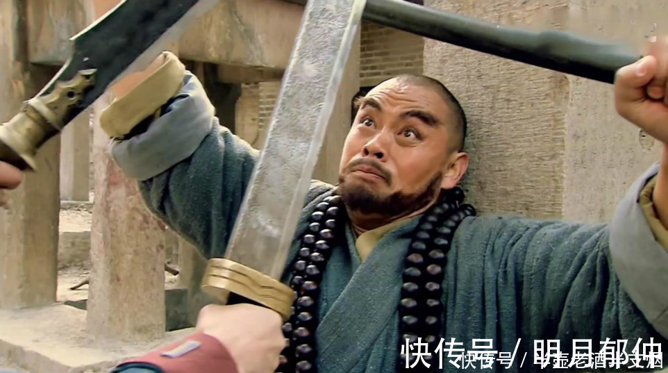 单挑|看完三次战斗得出结论:林冲鲁智深武松三人单挑,最后胜出者不是武松而是谁?