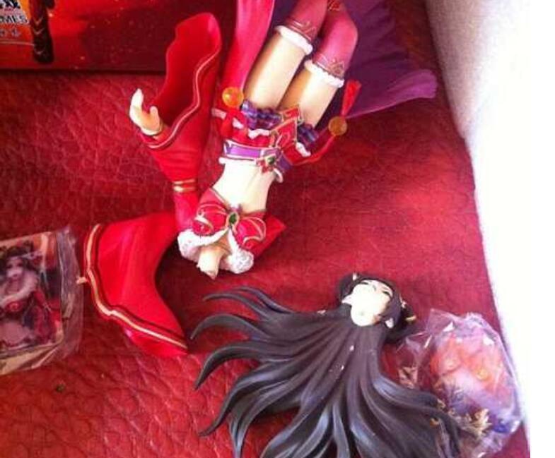 家長|熊孩子家長:你的手辦值10萬,我兒子手值100萬,誰賠錢