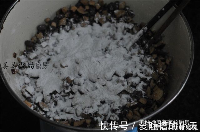 红豆|乍暖还寒,早餐试试它,不用面粉特爽口,柔软Q弹,儿子的最爱!