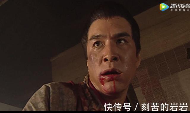 洪教头|林冲带刀寻仇,武松也带刀寻仇,看看区别有多大,武松完胜