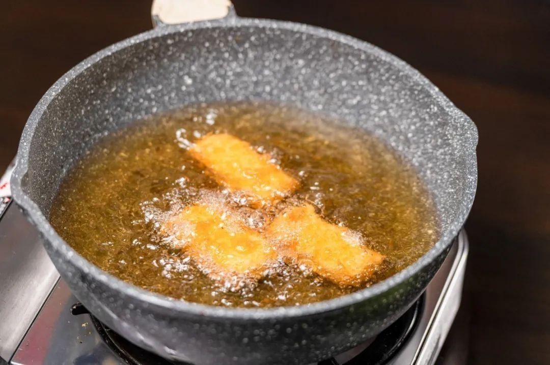  炒菜|【健康科普】普及健康知识 倡导健康生活 建设健康延庆——这7种做菜习惯容易＂致癌＂