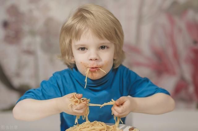 口臭|儿科医生提醒：经常积食的孩子，坚持做好3件事，健脾胃护健康