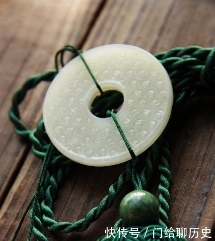 盘点古代女人饰品，你还只知道步摇吗？一起来了解一下其他饰品吧