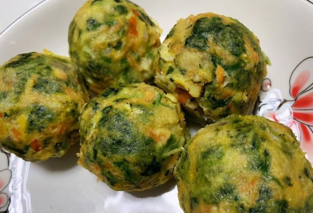 胡萝卜|4块钱一斤,含钙高,教你好吃的做法,不炒不炸也不煮,老少皆宜