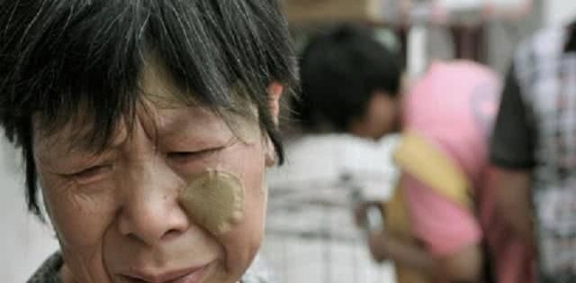小婉|“奶奶,天天来蹭饭不羞吗”,孙子的话让奶奶落泪,月子仇忘不了