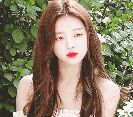 斜刘海 发型圆形篇:大圆脸适合什么发型?学会就能变成小瓜子哦!