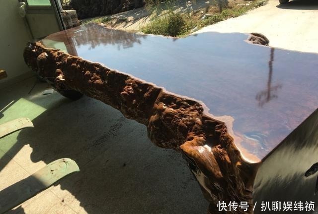 水泥|带大家认识“灌了钢筋和水泥”的千斤实木大板,你还会上当吗