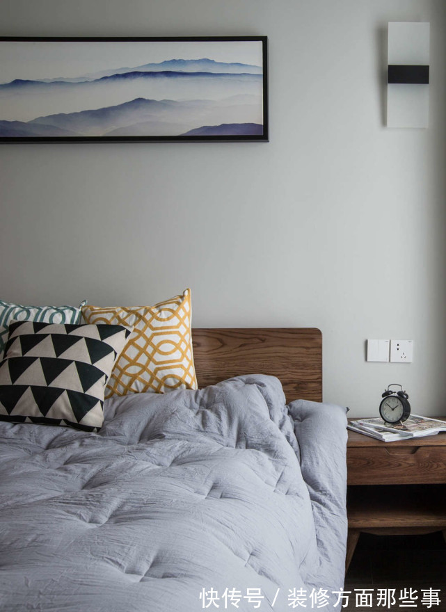 木色|115平三居室现代简约的时尚框架下,加入中式元素