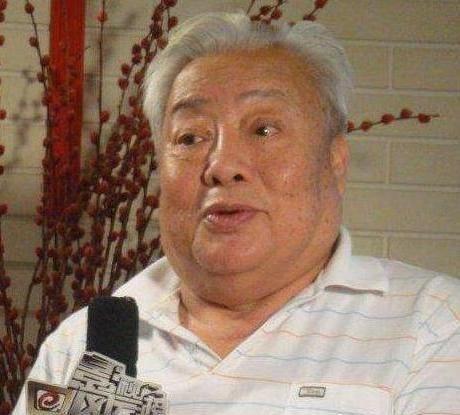 佛像&他是如来佛祖,因扮相太真遭路人跪拜,买佛像发现上面都是自己