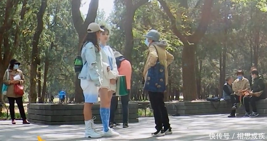 学历|陈小纭去相亲角，却因学历低进不了相亲群，她随后的反应太真实了