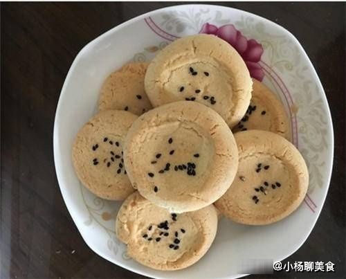 玉米油|它香甜脆酥，是小时候最爱的点心，只要面粉一搅一拌，好吃零难度