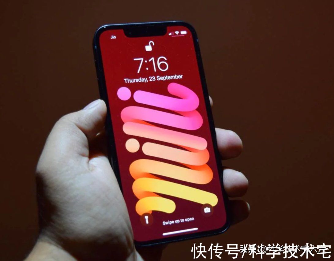 苹果公司|四款机器中，iPhone13 mini销量最差，库克计划砍掉下一代产品？