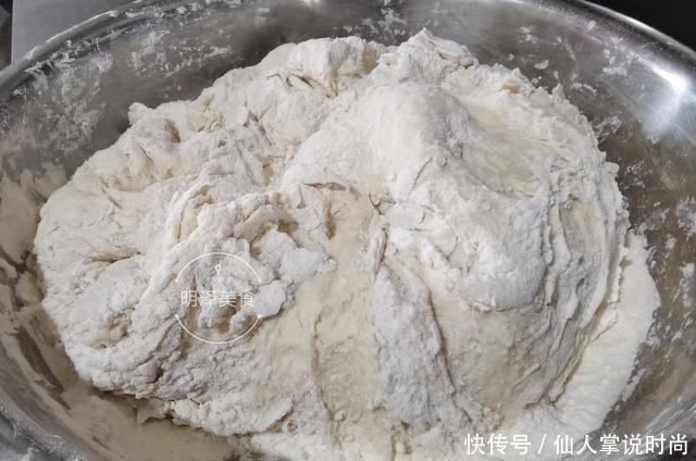  正确|制作“开花馒头”，别在馒头坯表面切口了，试试正确的方法吧