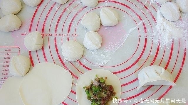 吃饺子试试这个馅，薄皮大馅，清香汁浓，饱含维C，越吃越喜欢！