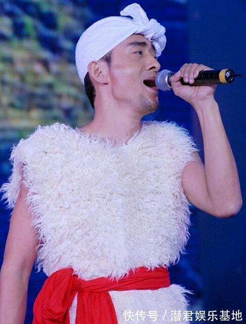 “放羊娃”阿宝：真实身份被揭穿，“草根歌王”的神话也就破灭了