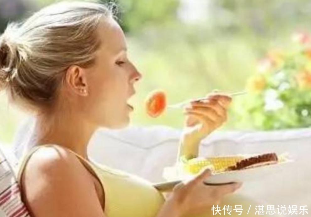 准妈妈|女性怀孕期有顿饭要少吃,既让胎儿不舒服,又让其“长肉部长胎”