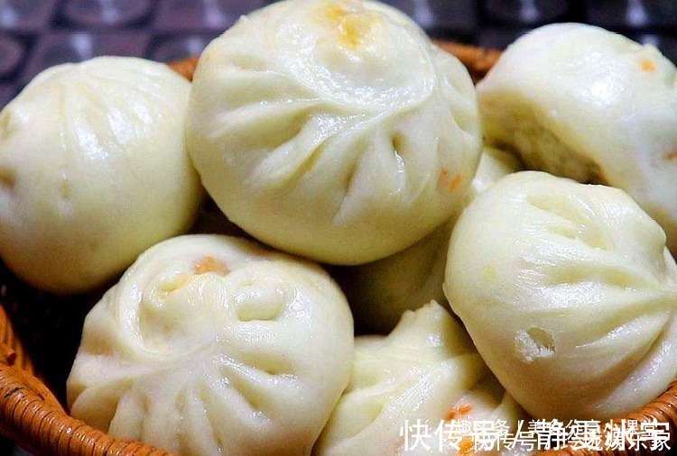 过年了，爱吃包子的有福了，学会此种方法，包子又香又软还不塌陷