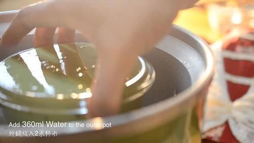 年糕|糯米粉加水，搅一搅、蒸一蒸，比蛋糕简单，比糍粑好吃，一学就会