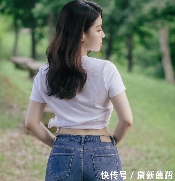 牛仔裤|牛仔裤美女：率性大气，富有青春活力，流露出优雅女性气质！