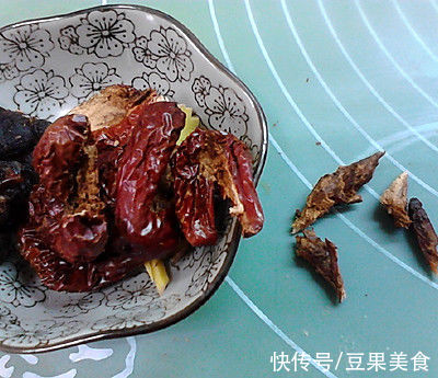 龙眼肉|#一口新年味，全家享佳味# 龙眼红枣饮