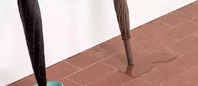 口袋伞 “告别”了防晒霜,薇娅“口袋伞”一夜爆红,40度出门不怕晒!