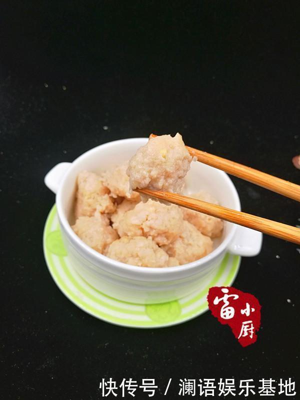 白萝卜又一新吃法,又香又好吃,孩子最爱!